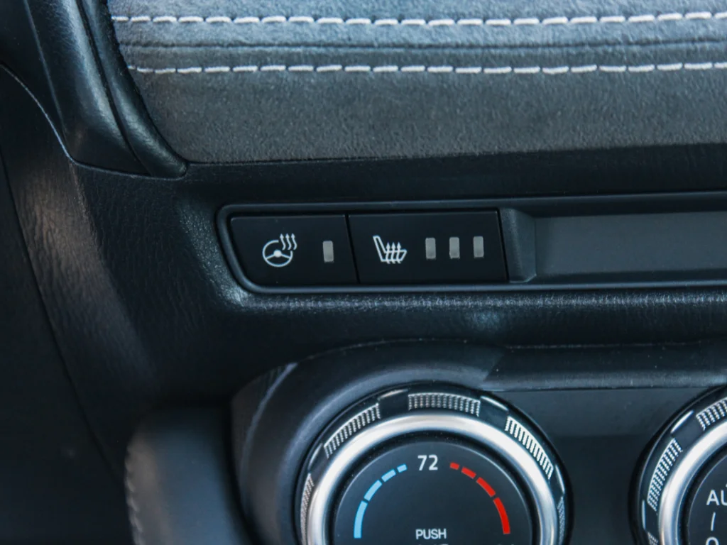 Used 2019 Eternal Blue Mica Mazda Grand Touring image 19