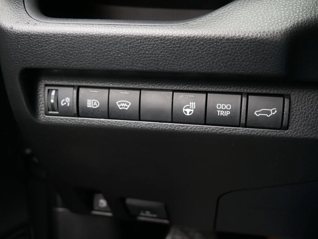 2023 Toyota RAV4 XSE - Photo 30