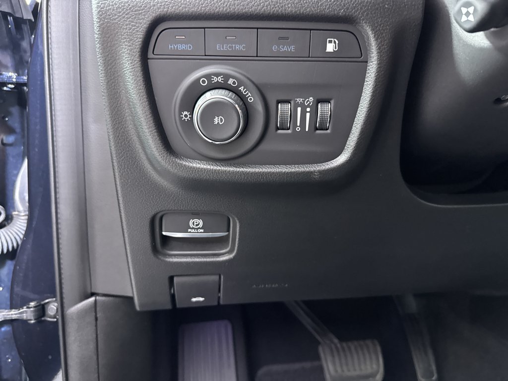 Used 2022 Midnight Blue Jeep Summit image 33