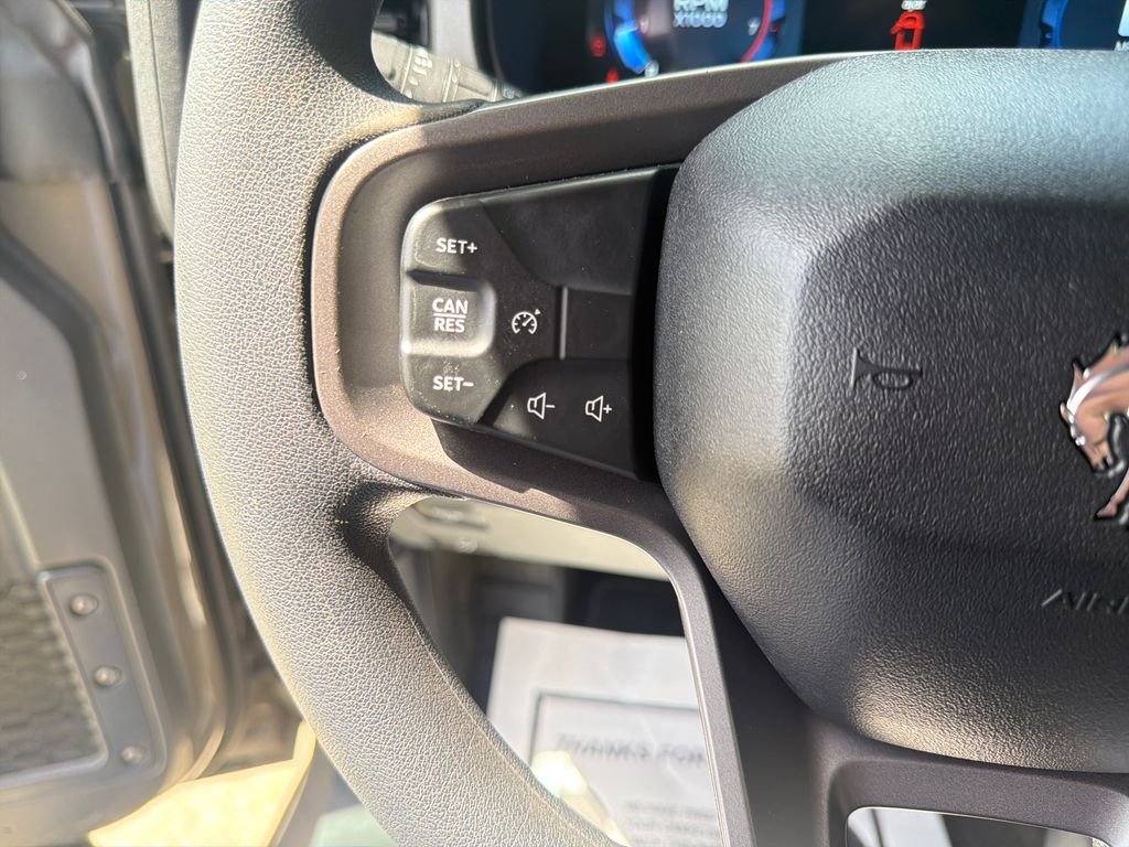 Used 2025 Gray Ford Base image 19
