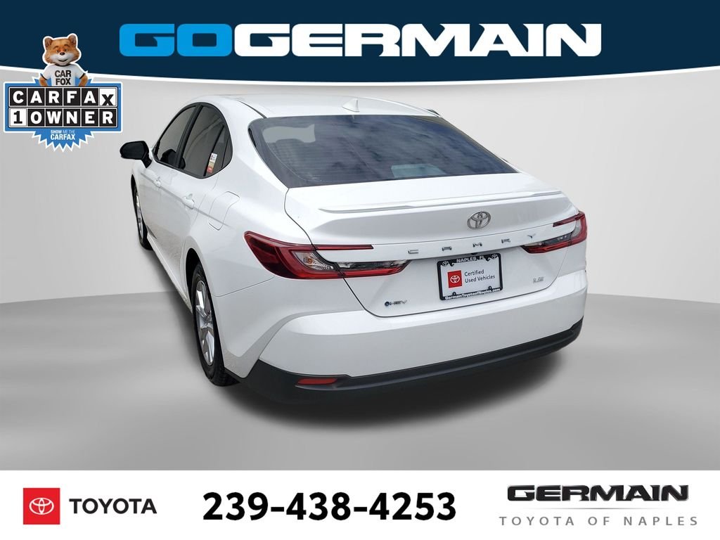 Used 2025 White Toyota LE image 11
