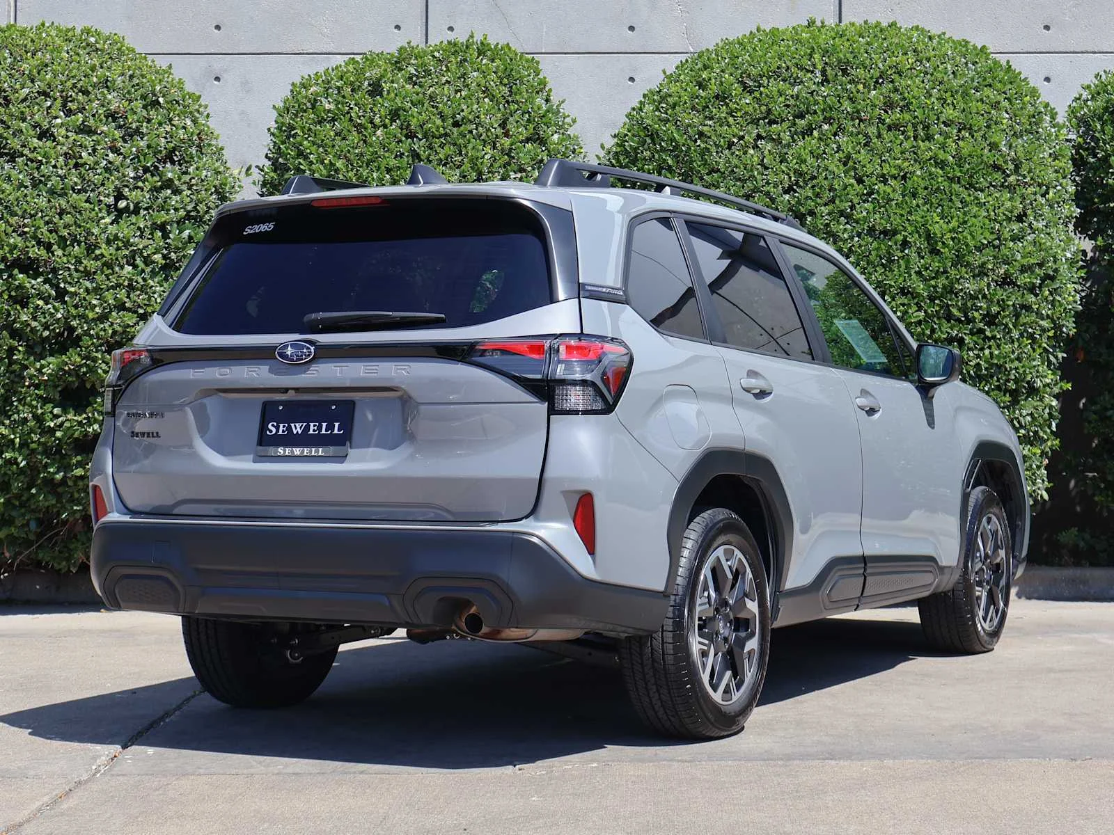 Certified Used 2026 River Rock Pearl Subaru Premium image 8