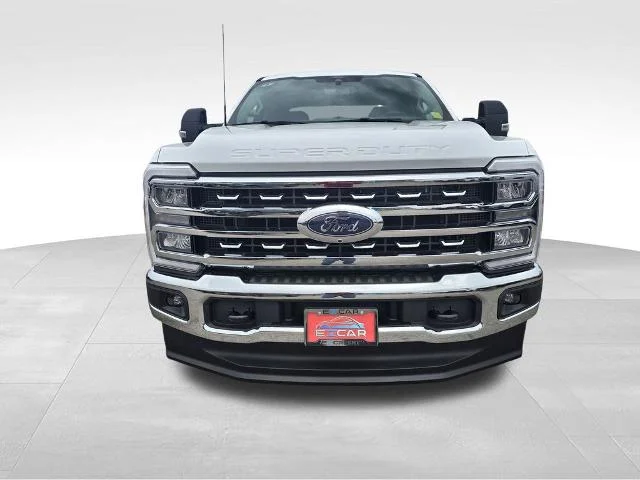 New 2026 Oxford White Ford F-350® Lariat® image 41