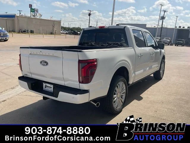 New 2026 Star White Metallic Tri-Coat Ford Platinum® image 28