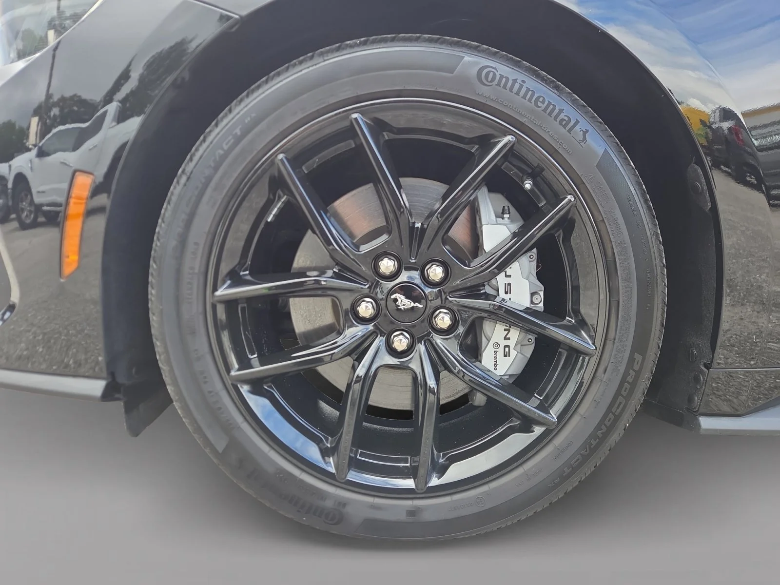 Certified Used 2025 Shadow Black Ford GT Premium image 14