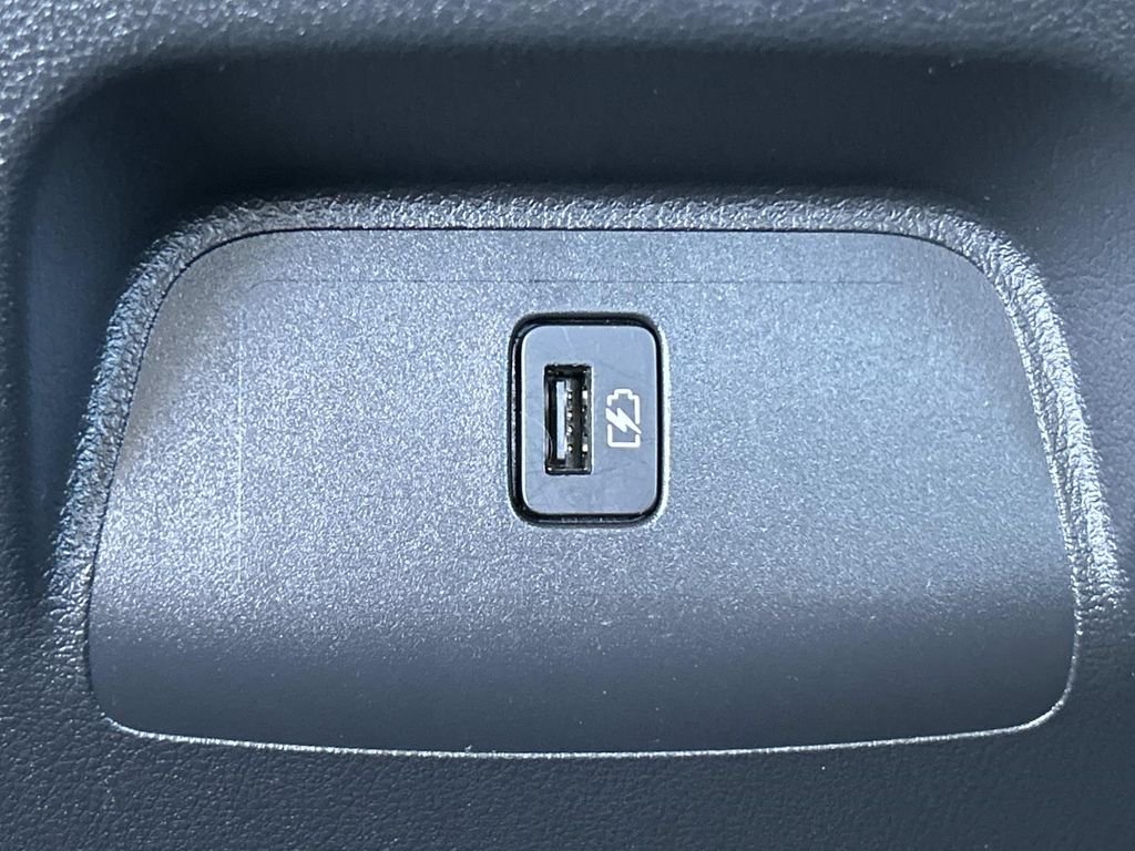Used 2021 Silver Nissan SV image 18