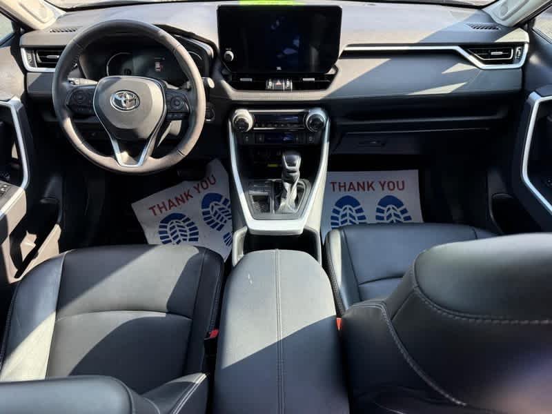 Used 2023 Magnetic Gray Metallic Toyota XLE Premium image 13