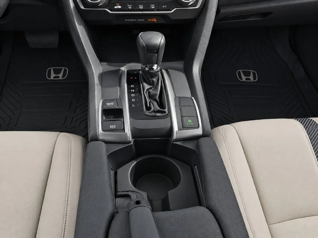 Used 2017 White Honda LX image 27