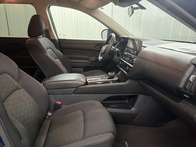 Used 2024 Deep Ocean Blue Pearl Nissan SV image 27