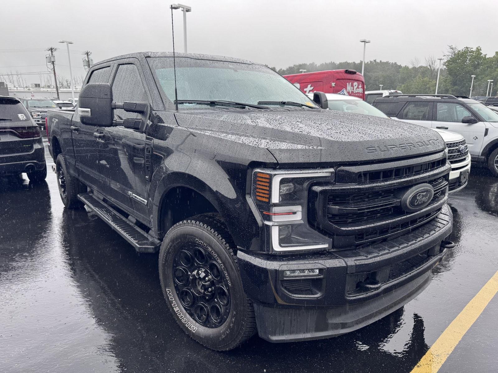 Used 2022 Agate Black Ford Lariat image 3