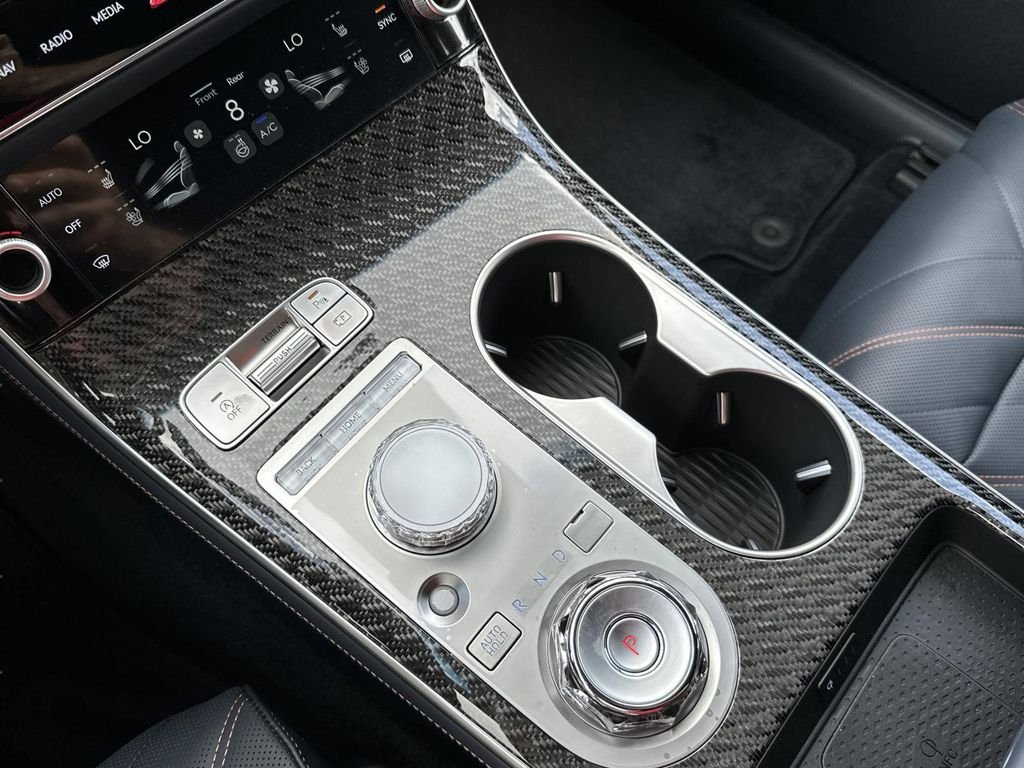 New 2026 Silver Genesis 3.5T SPORT PRESTIGE image 20