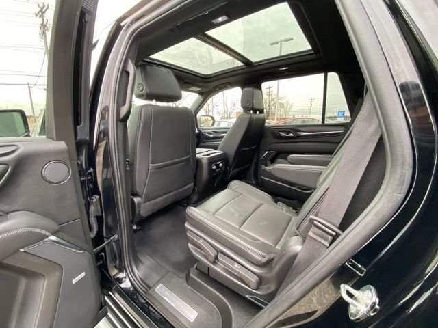 Used 2024 Black GMC Denali image 22