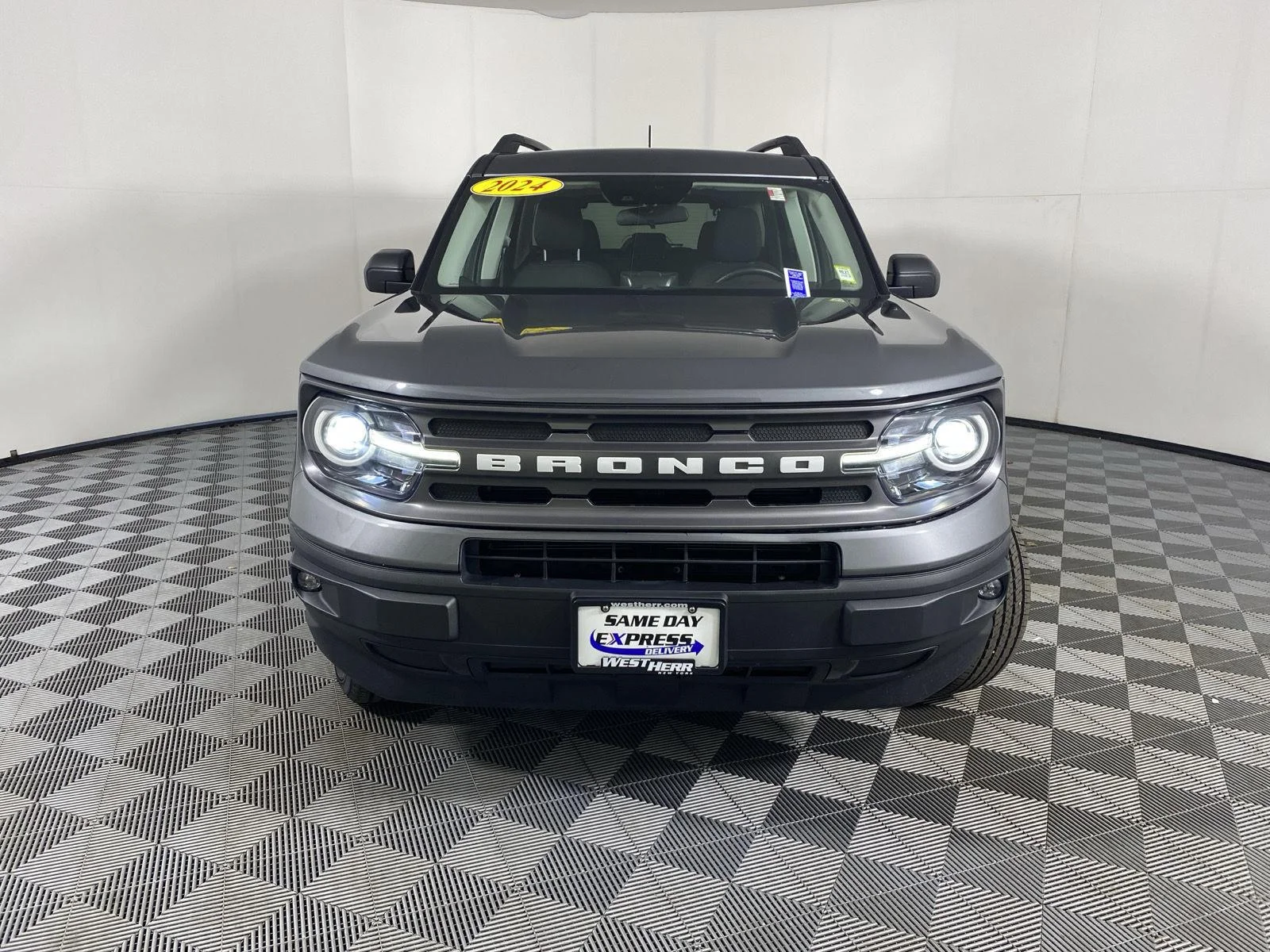 Used 2024 Carbonized Gray Ford Big Bend image 2