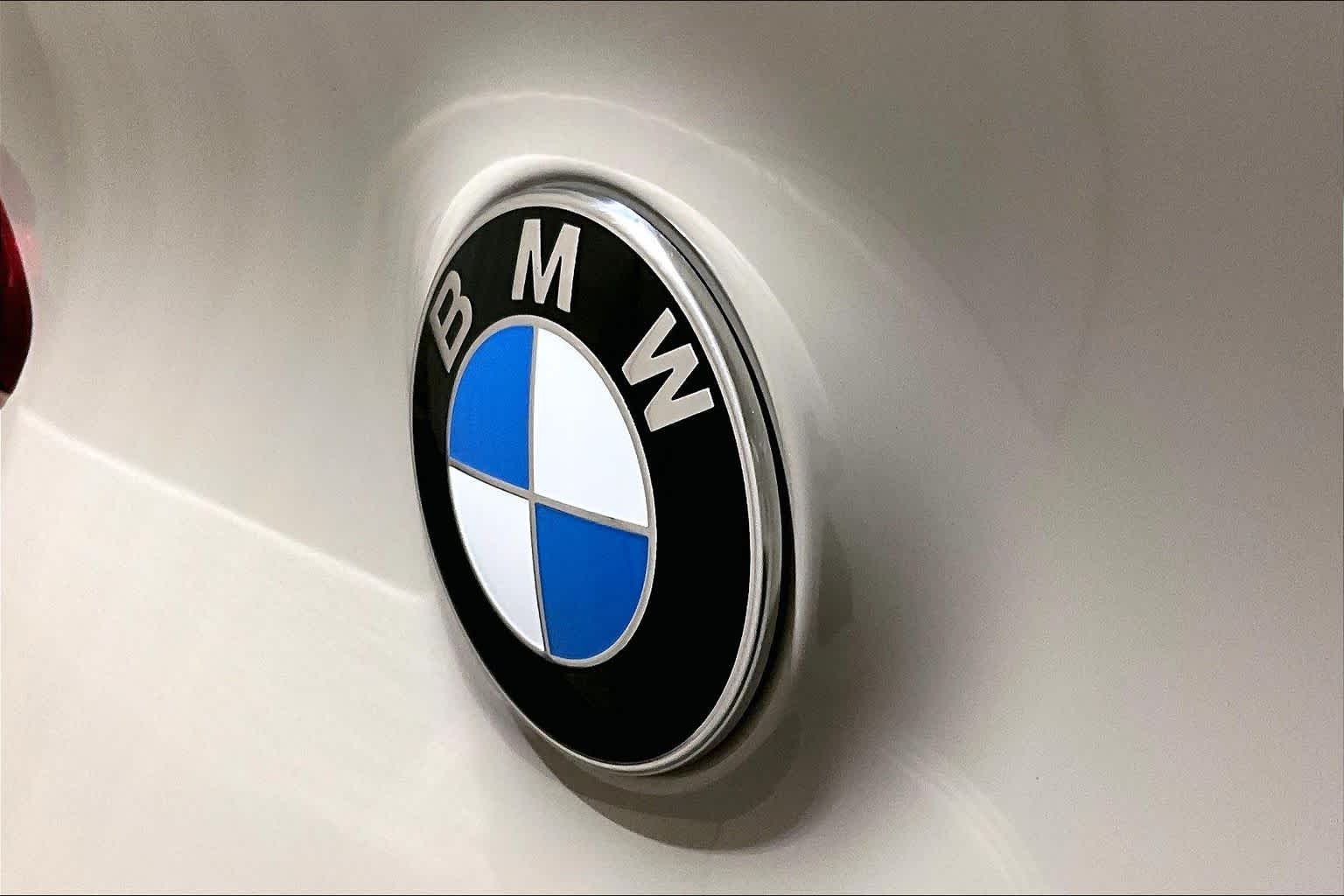 Certified Used 2026 Dune Grey Metallic BMW 30 xDrive image 32