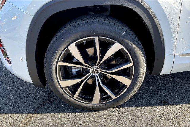 2026 Volkswagen Atlas Cross Sport SEL Premium R-LINE - Photo 14