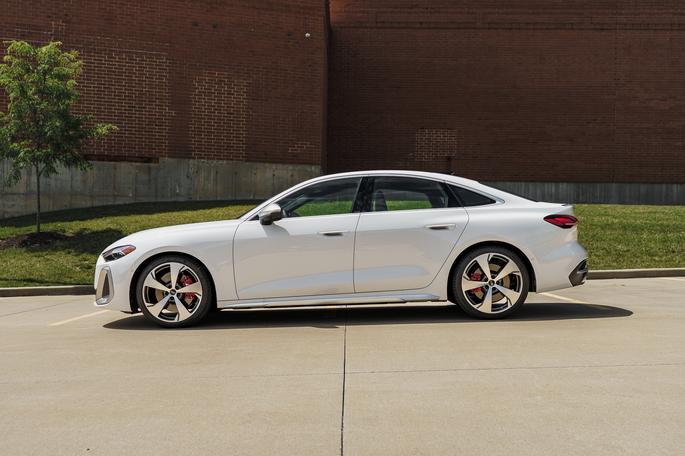 New 2026 GLACIER WHITE Audi Premium Plus image 6