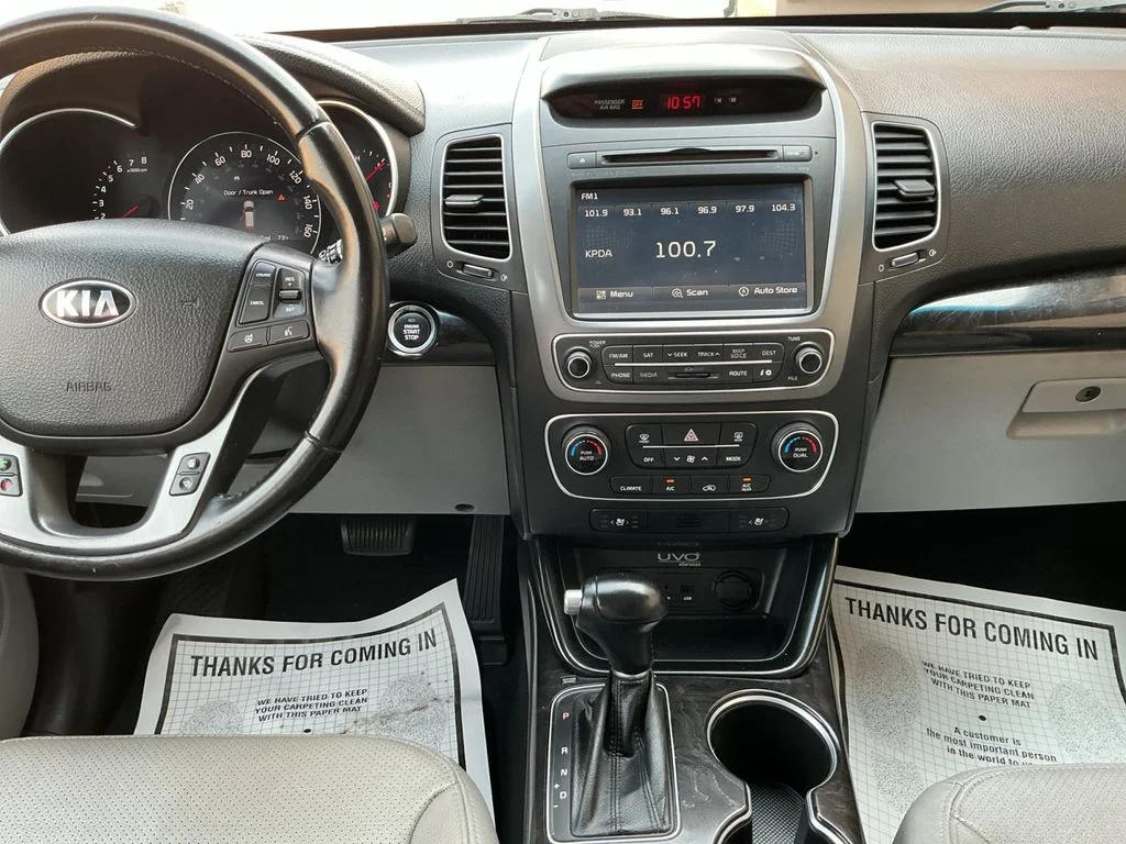 Used 2014 Silver Kia SX image 18
