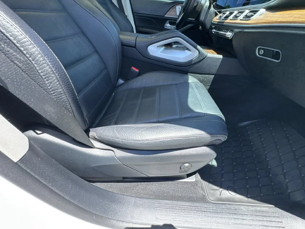 Used 2023 White Mercedes-Benz GLE 350 image 29