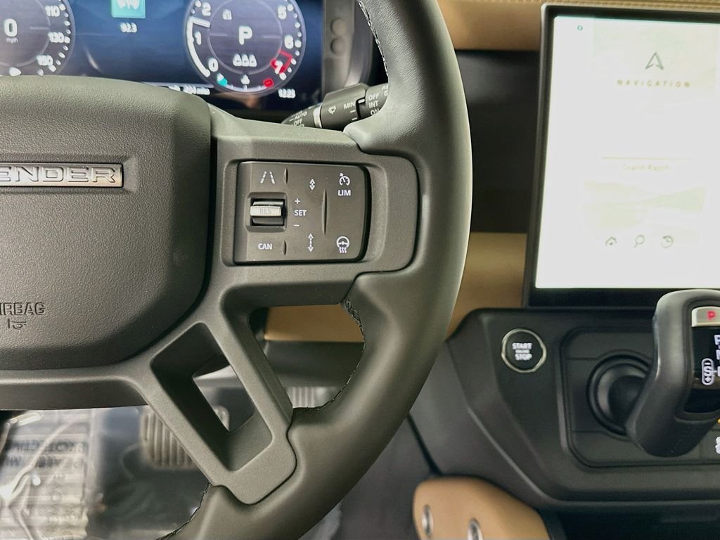 New 2026 Woolstone Green LAND ROVER X-Dynamic SE image 14