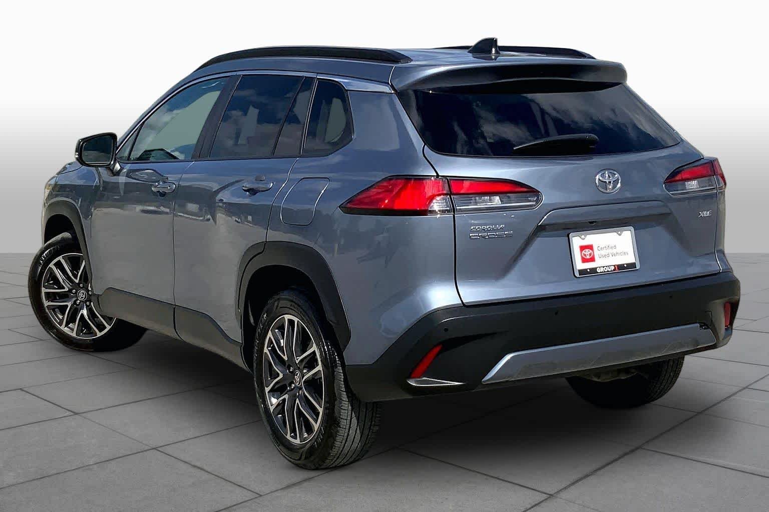 Used 2026 Celestite Toyota XLE image 12