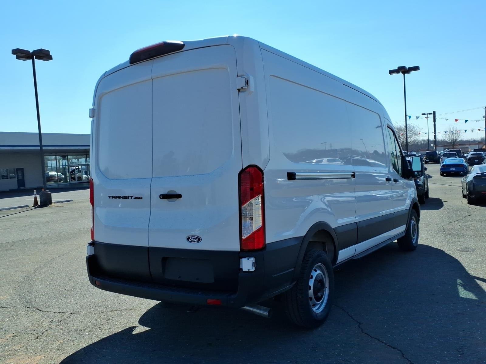 New 2026 Oxford White Ford Cargo Van image 2