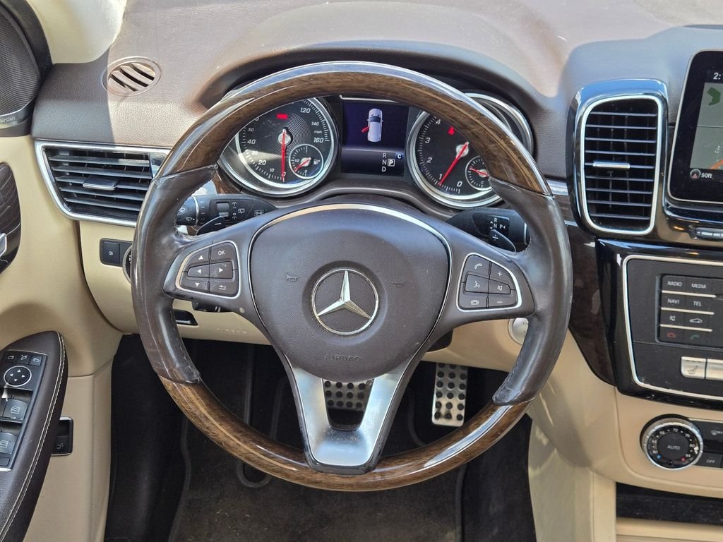 Used 2019 White Mercedes-Benz GLE 400 image 18