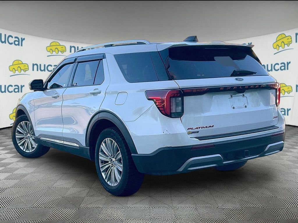 Used 2025 White Ford Platinum image 4