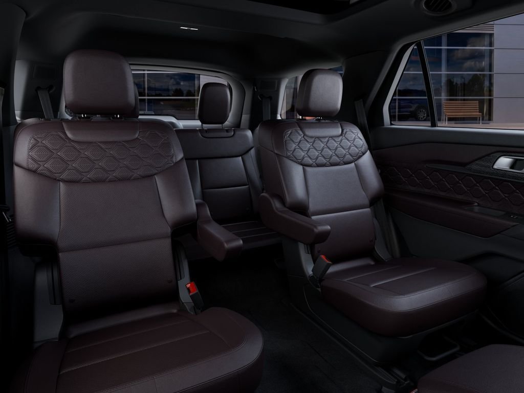 New 2027 Star White Metallic Tri-Coat Ford Platinum™ image 14