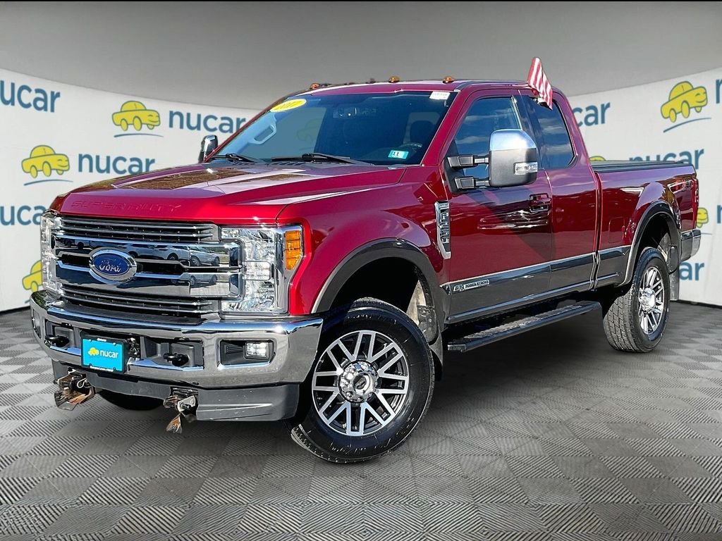 Used 2017 Red Ford Lariat image 3