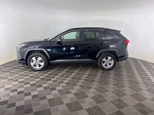 Used 2025 Black Toyota XLE image 8