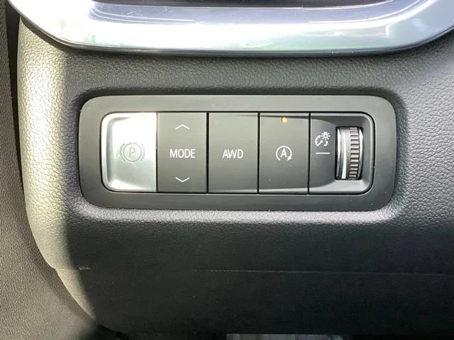 2026 GMC Acadia Elevation - Photo 21