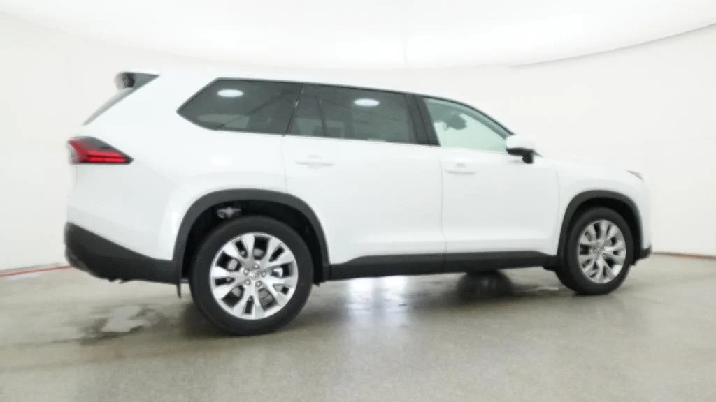 New 2026 Wind Chill Pearl Toyota Limited image 15
