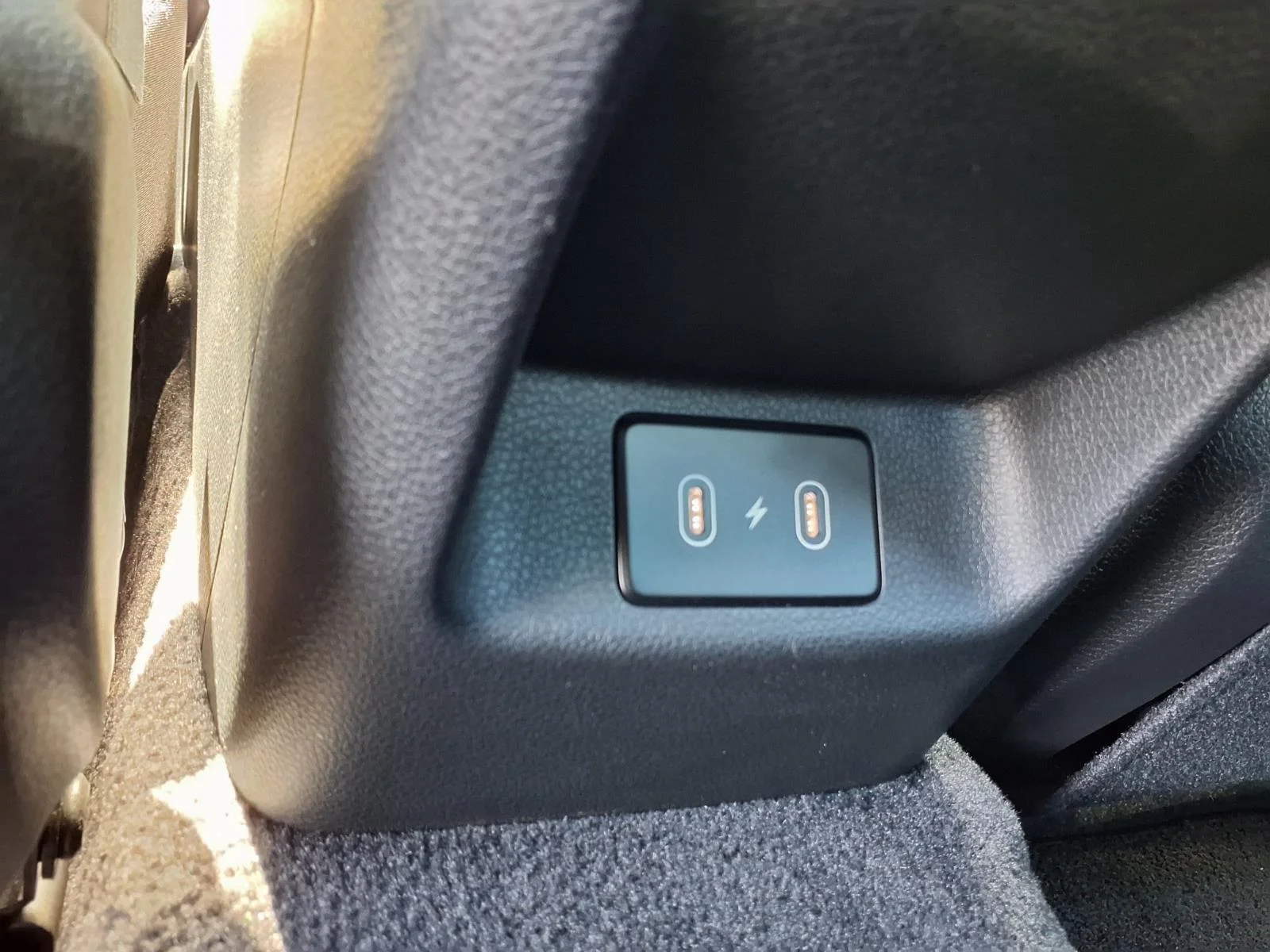 Used 2025 Yacht Blue Kia GT-Line image 21