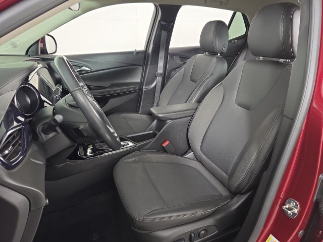 Used 2023 CINNABAR METALLIC Buick Select image 22