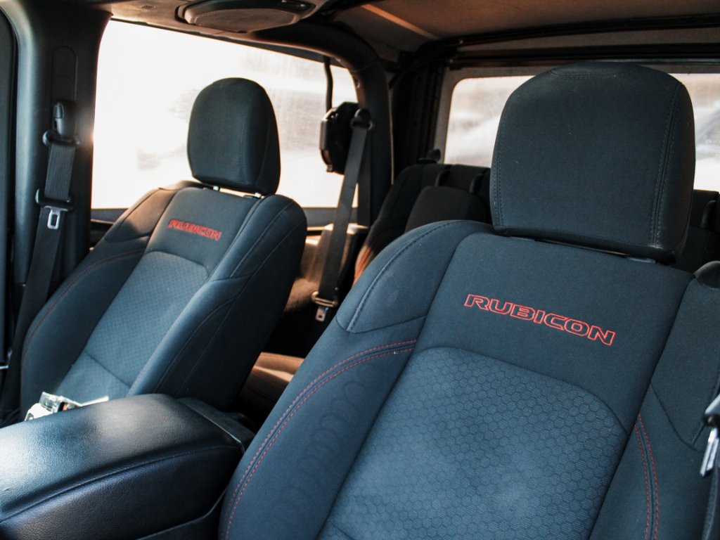 Used 2020 Sting-Gray Clearcoat Jeep Rubicon image 21