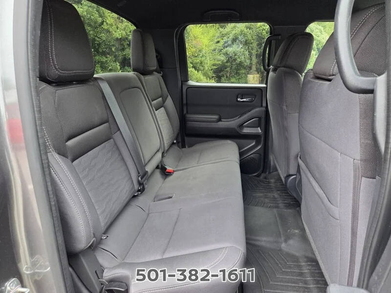 Used 2023 Gun Metallic NISSAN CREW CAB 4X4 SV AUTO *LTD AVAIL* image 20
