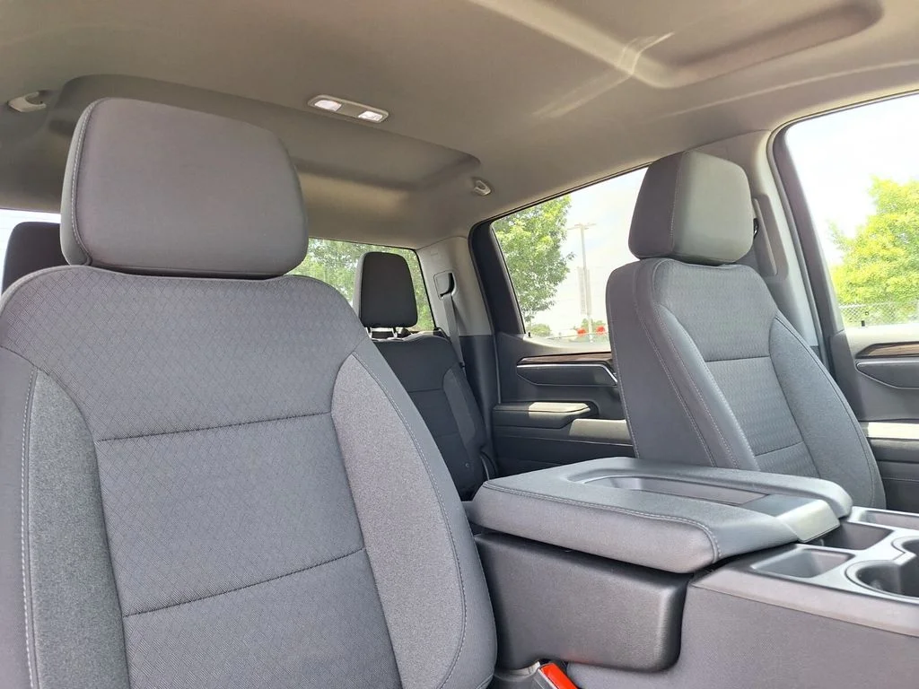 Used 2023 Black Chevrolet LT image 25