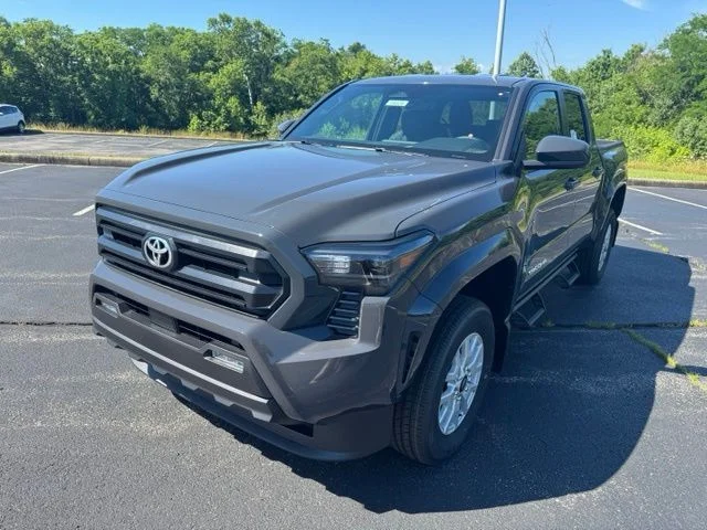 New 2026  Toyota SR5 image 7