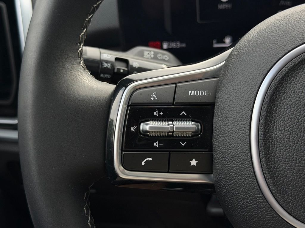 Used 2024 Black Kia SX image 37
