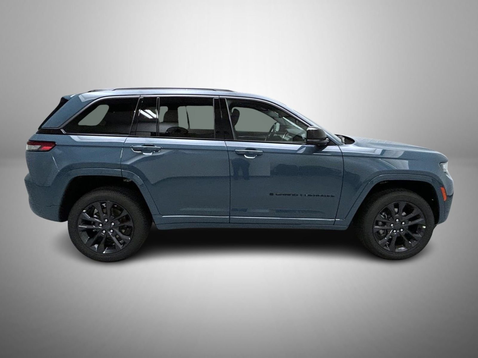 New 2026 Steel Blue Exterior Paint Jeep Limited Reserve image 4