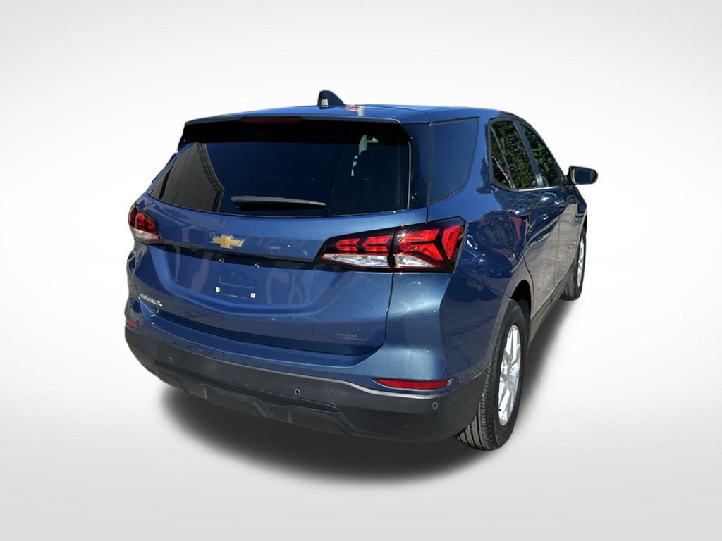 2024 Chevrolet Equinox LS - Photo 6