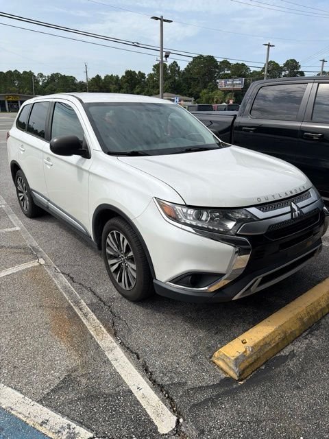 Used 2020 White Mitsubishi ES image 4
