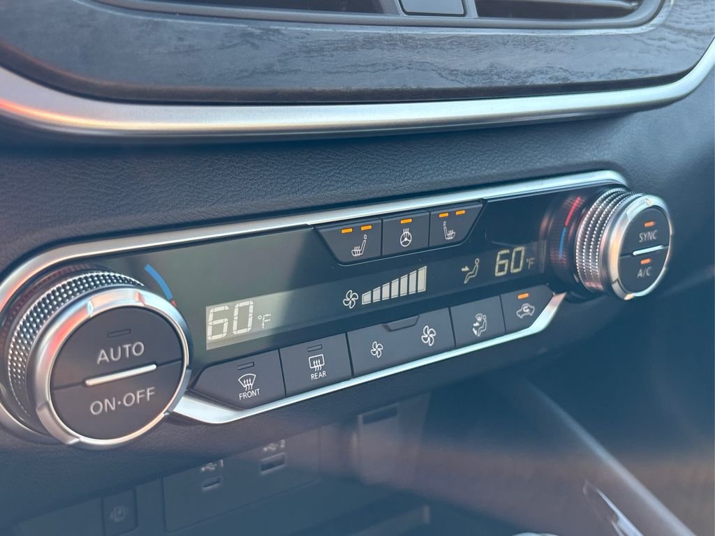 2025 Nissan Altima SL - Photo 30