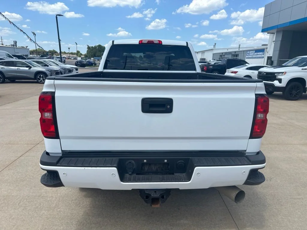 Used 2019 White Chevrolet LTZ image 36