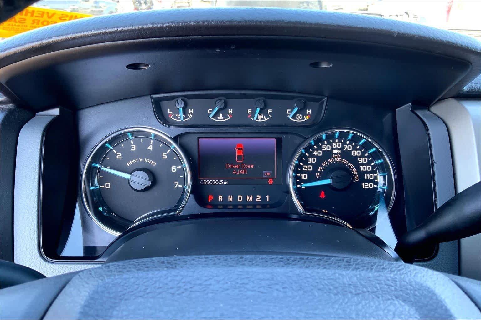 Used 2012 Dark Blue Pearl Metallic Ford XLT image 22