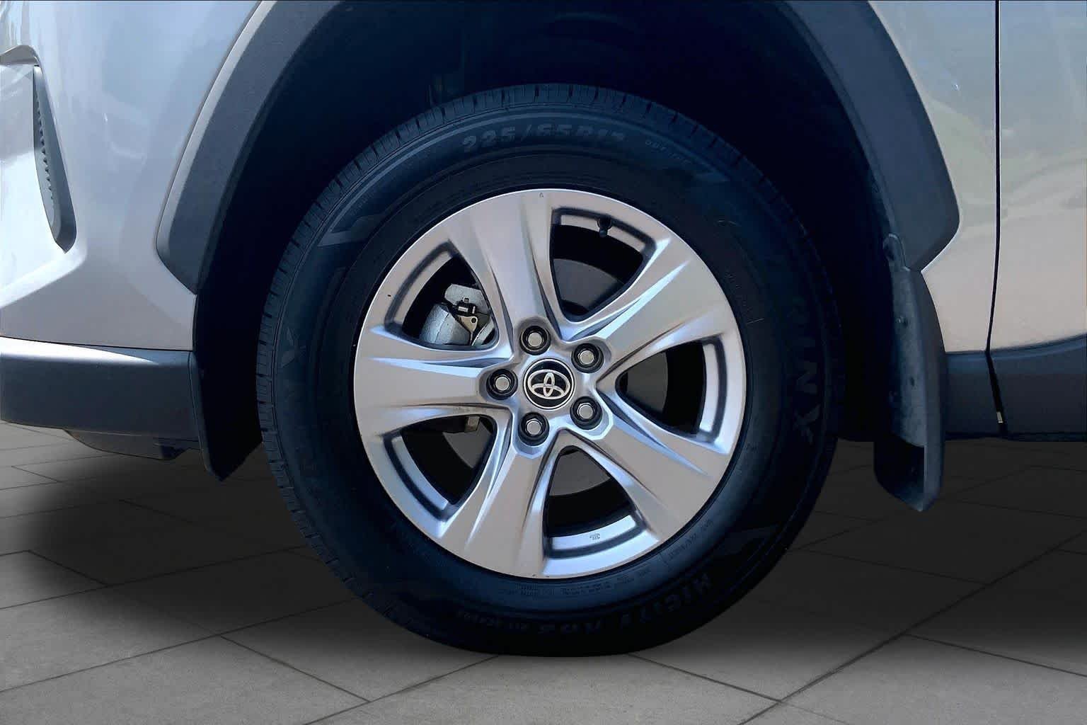 Used 2023 Silver Sky Metallic Toyota XLE image 11