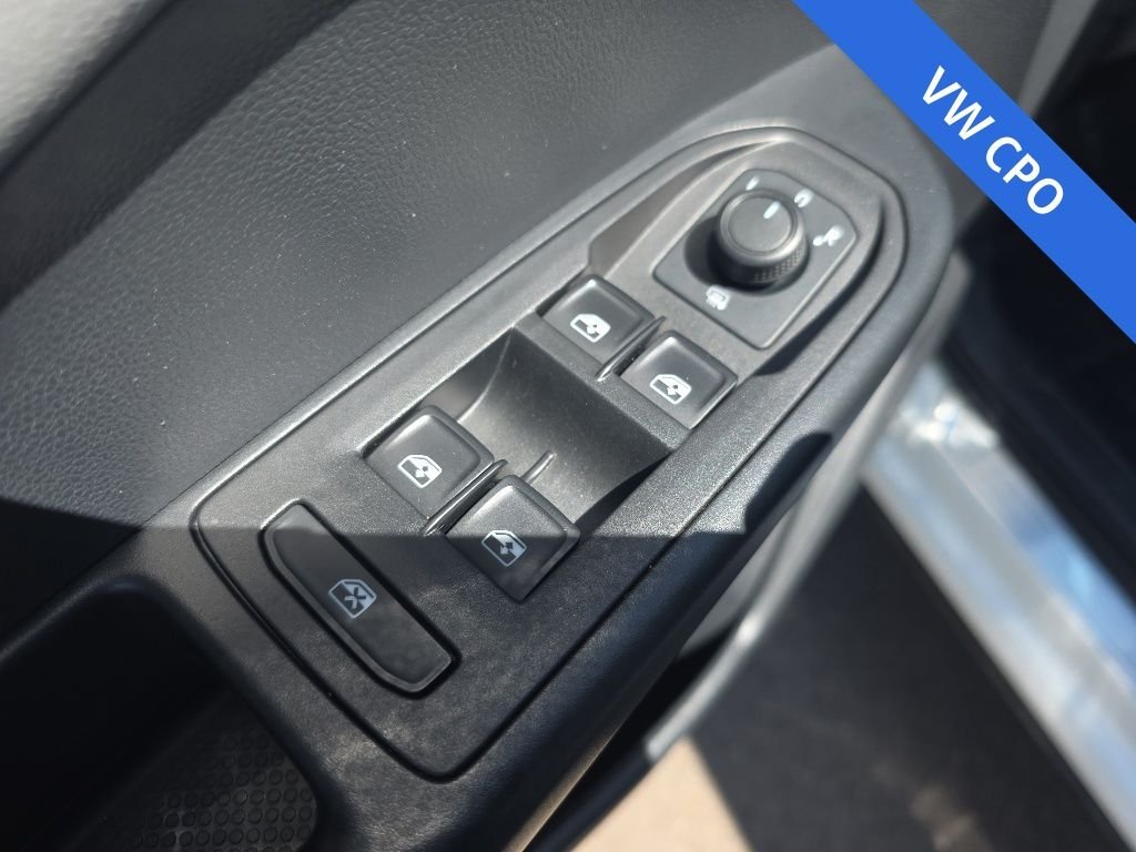 2023 Volkswagen Taos SEL - Photo 10