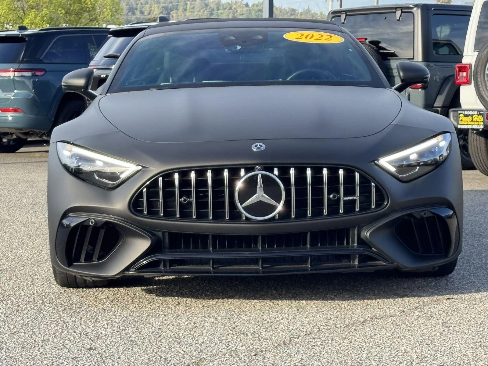 Used 2022  Mercedes-Benz AMG® SL 63 image 2