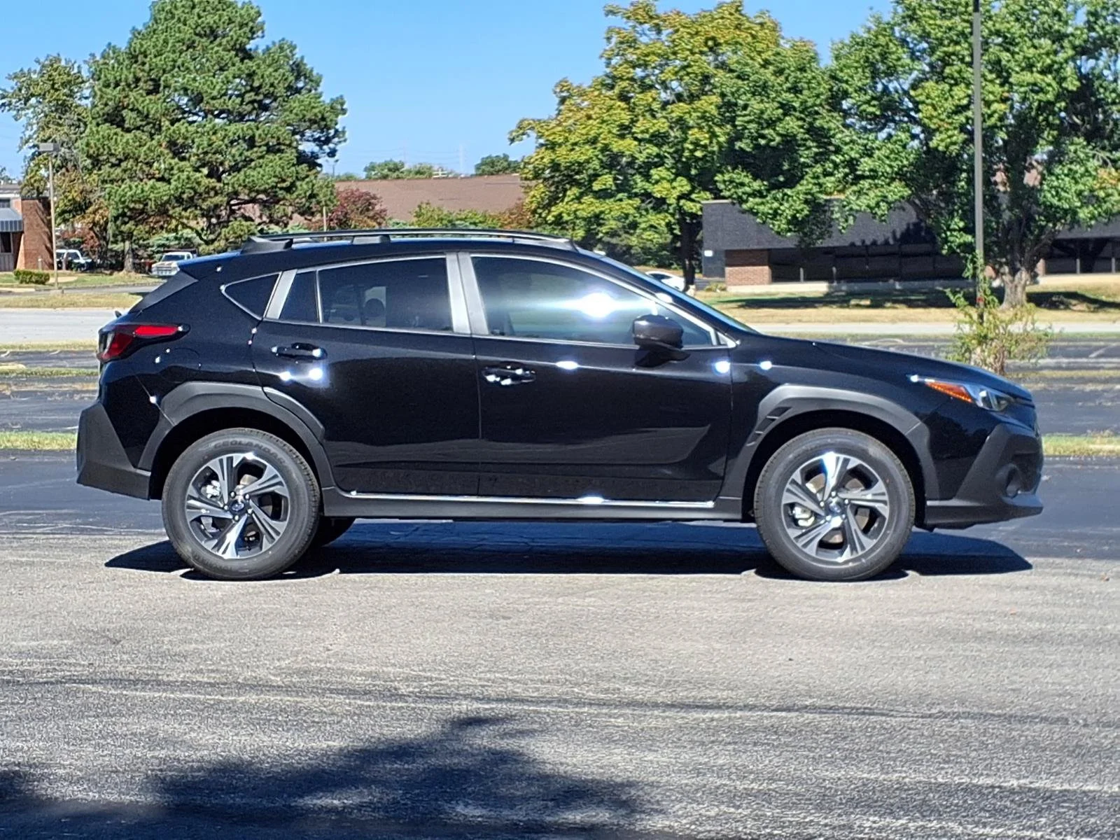 New 2026 CRYSTAL BLACK SILICA Subaru Premium image 2