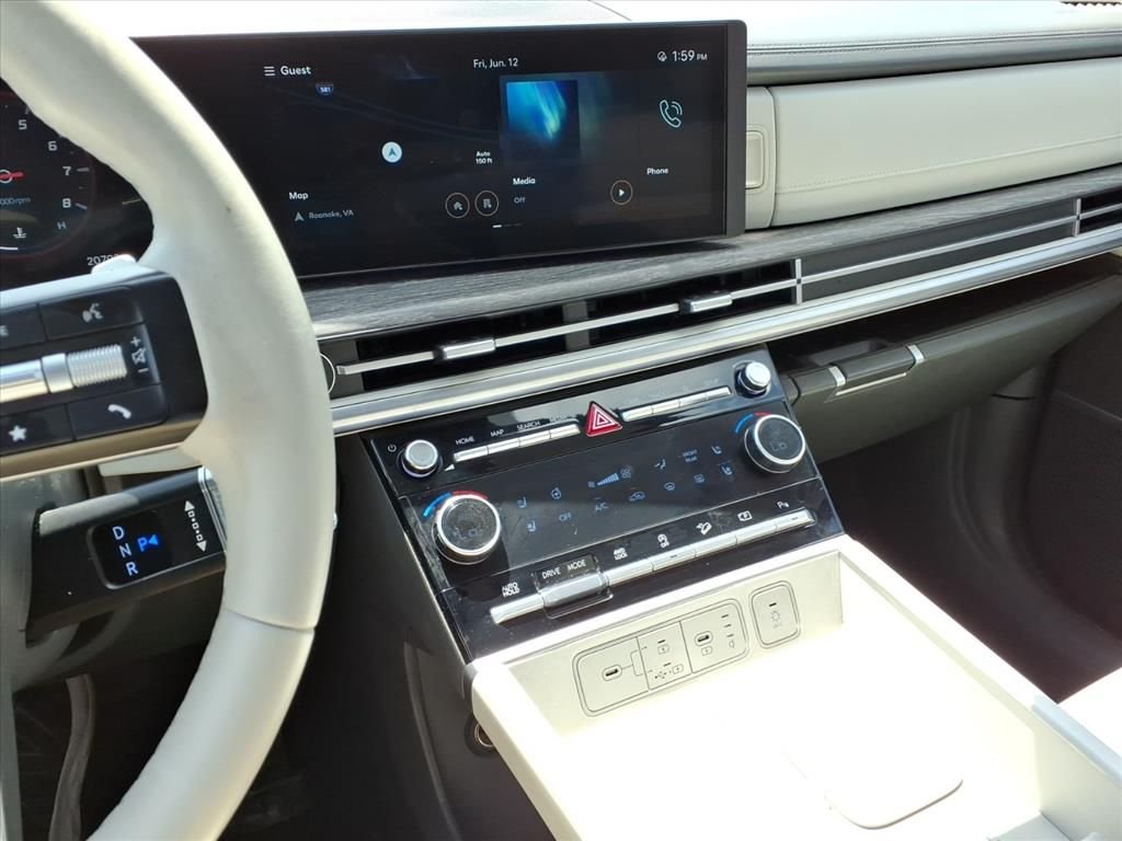 Used 2025 Gray Hyundai Limited image 31
